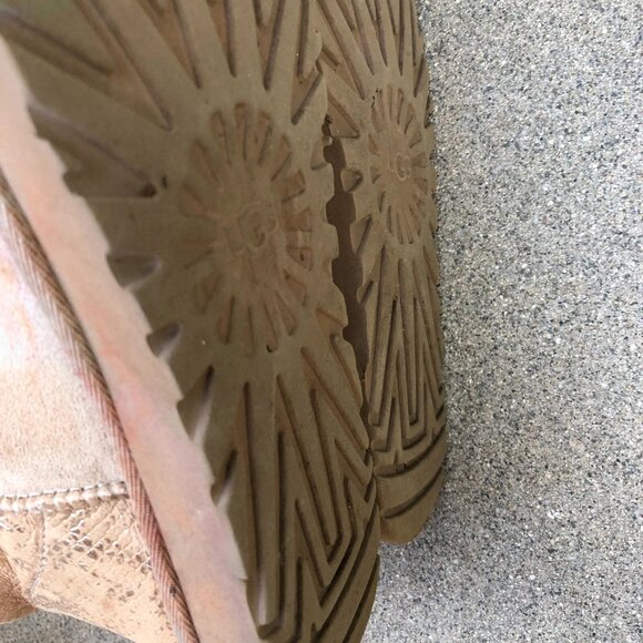 UGG Australia Classic Short Metallic Snake Boots 7 W Sand Leather 1101473 Shoes - Picture 3 of 9